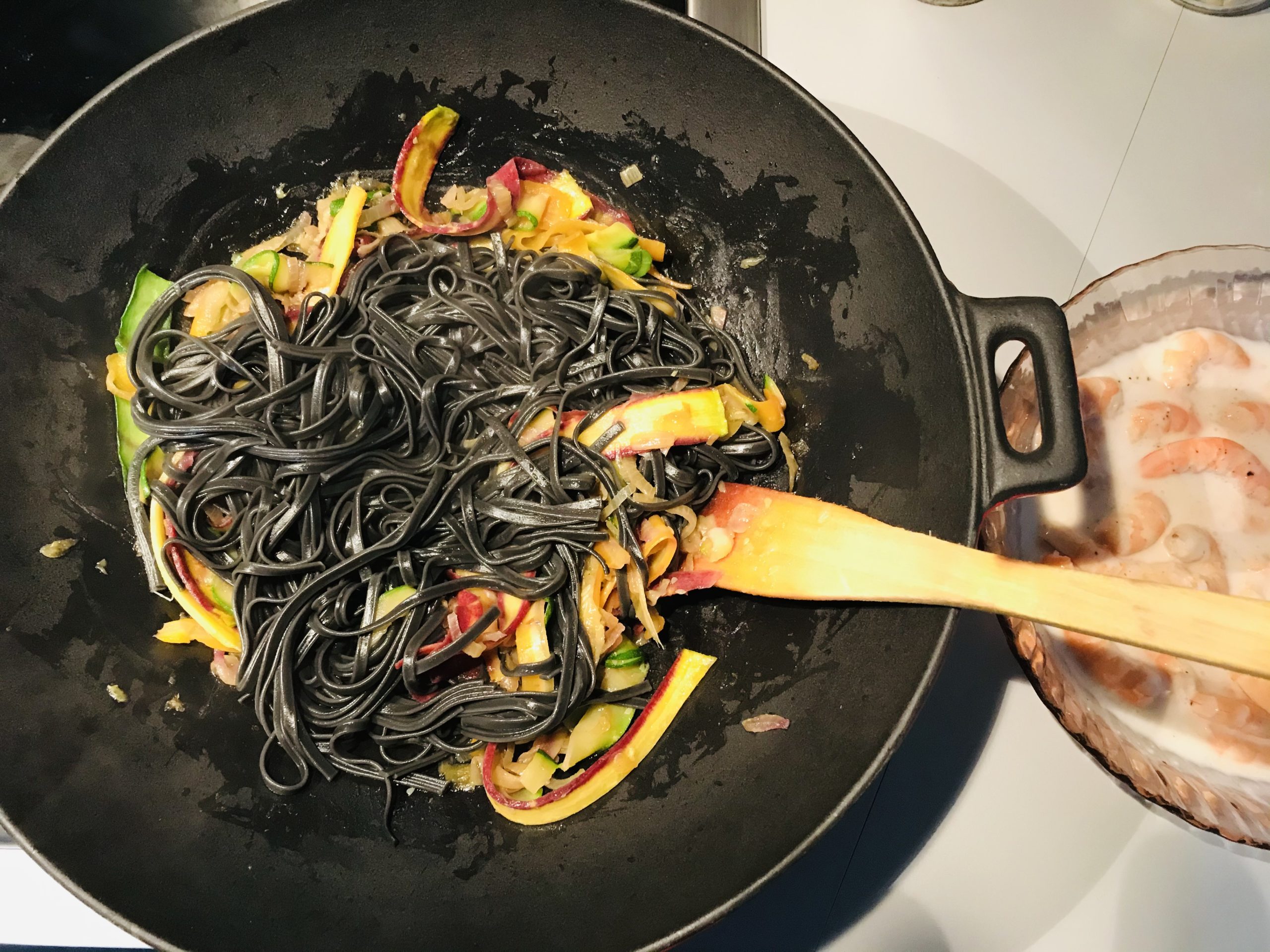 wok légumes et linguines 