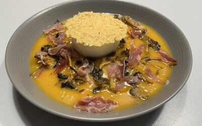 Velouté de butternut et son oeuf coulant