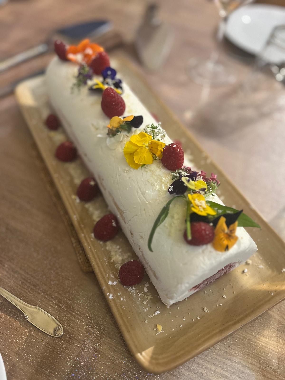 Bûche glacée aux framboises